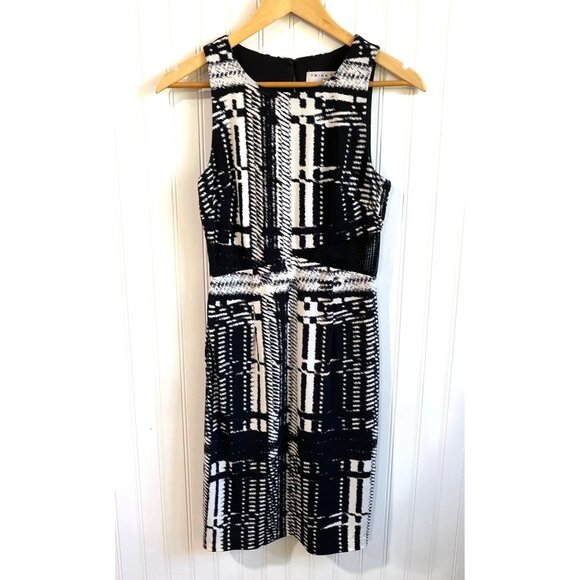 Trina Turk Dress Womens 4 Black White‎ Abstract Sheath Sleeveless Knee Length - Picture 1 of 9